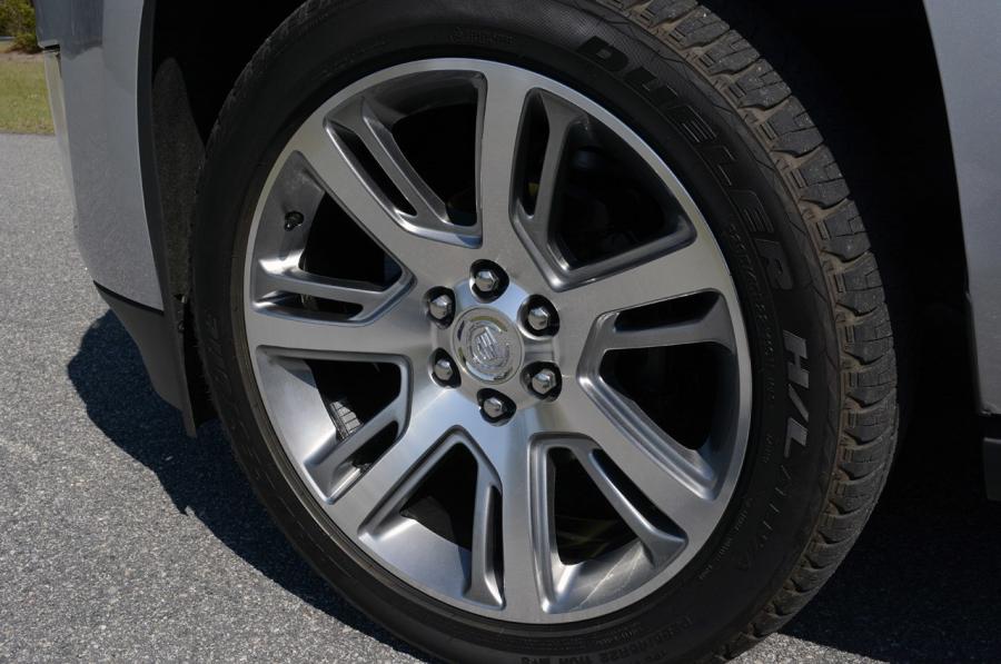  Cadillac Escalade 2015 года  (фото 91 из 91)